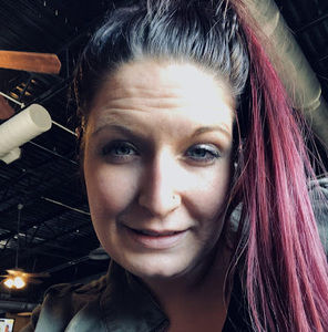 Meet your Posher, Jenna